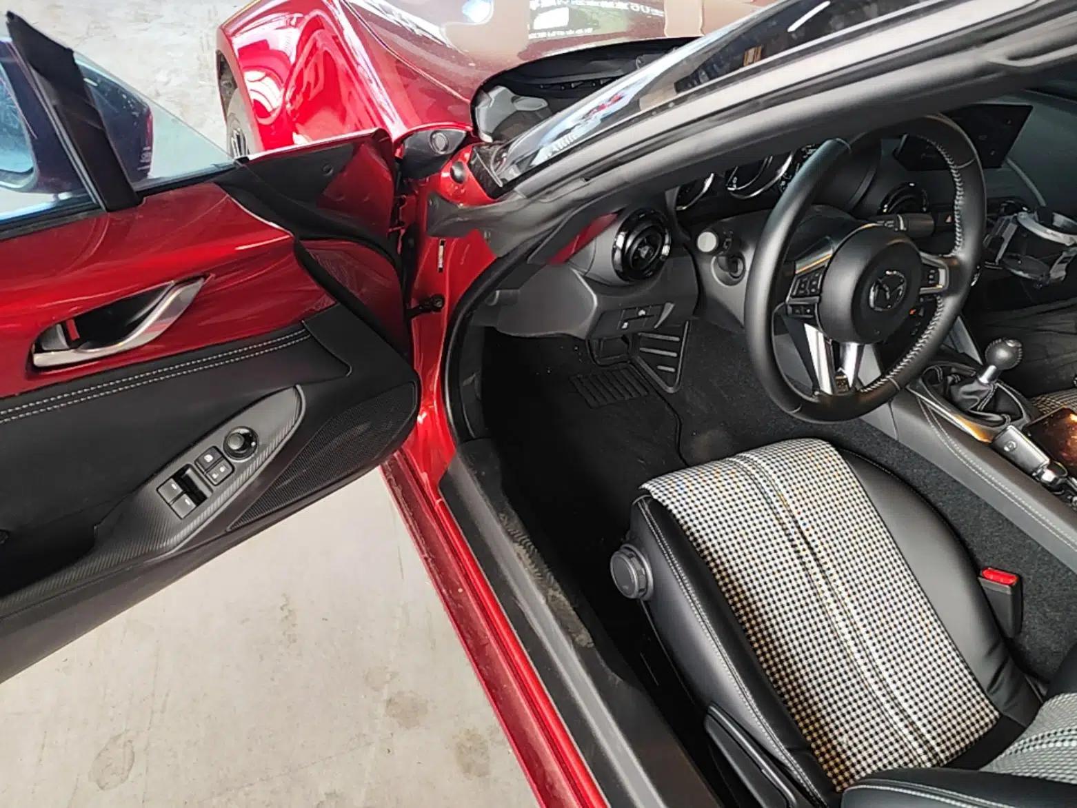 Mazda MX-5 Mazda MX-5 (parallel import) — миниатюра 23