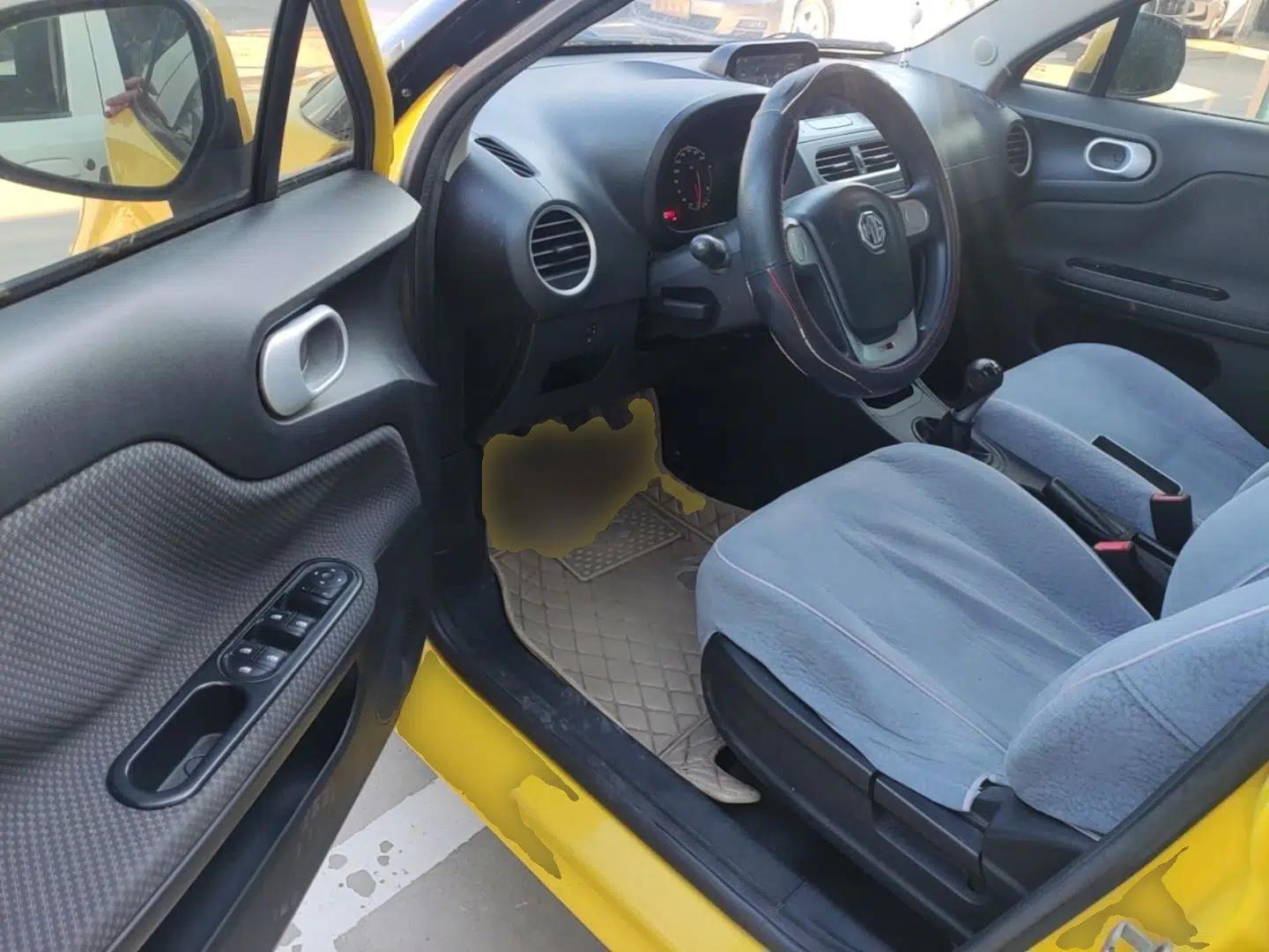 MG 3 2014 1.3L Manual Comfort Edition — миниатюра 18