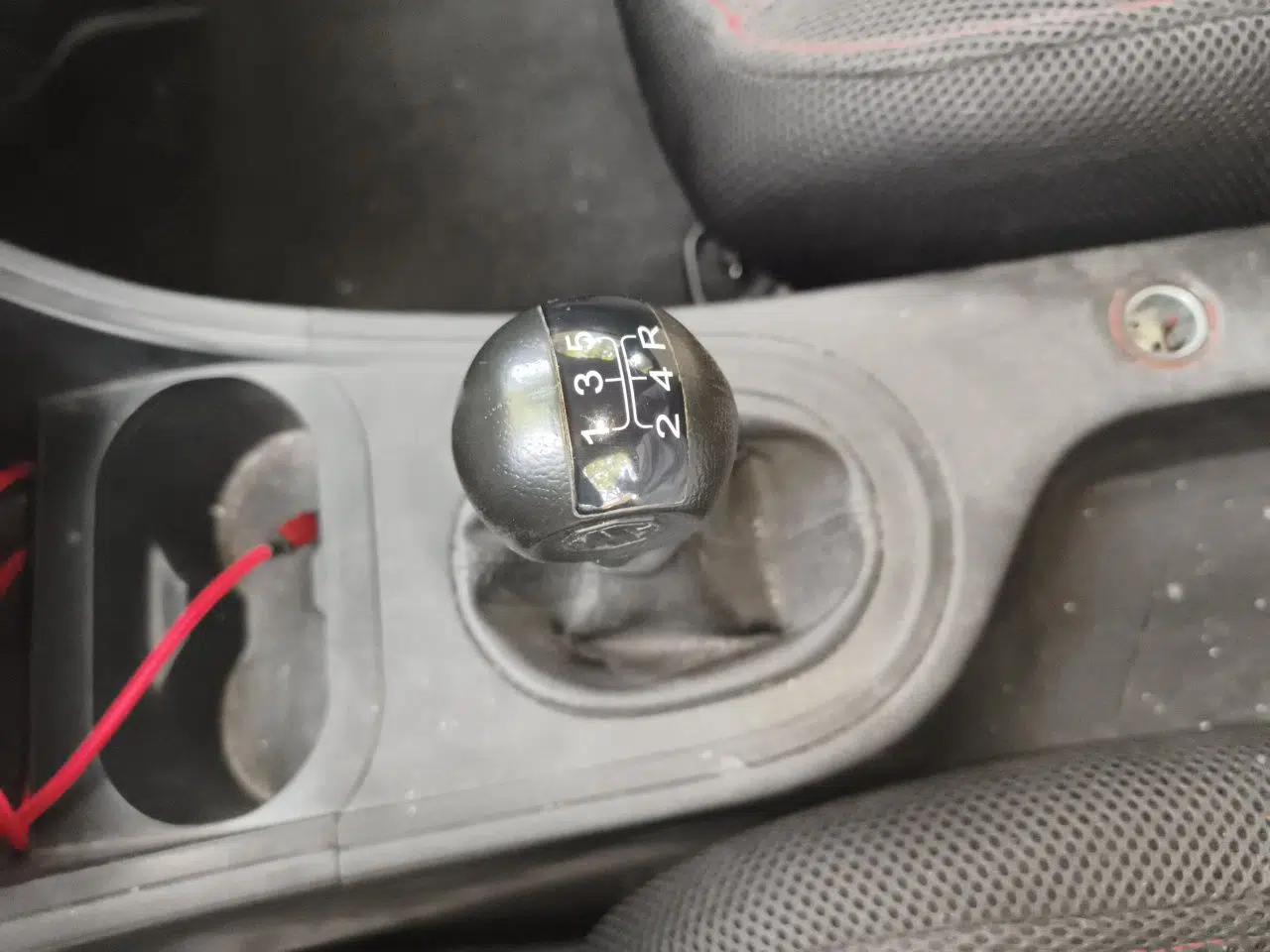 MG 3 2014 1.3L Manual Comfort Edition — миниатюра 14