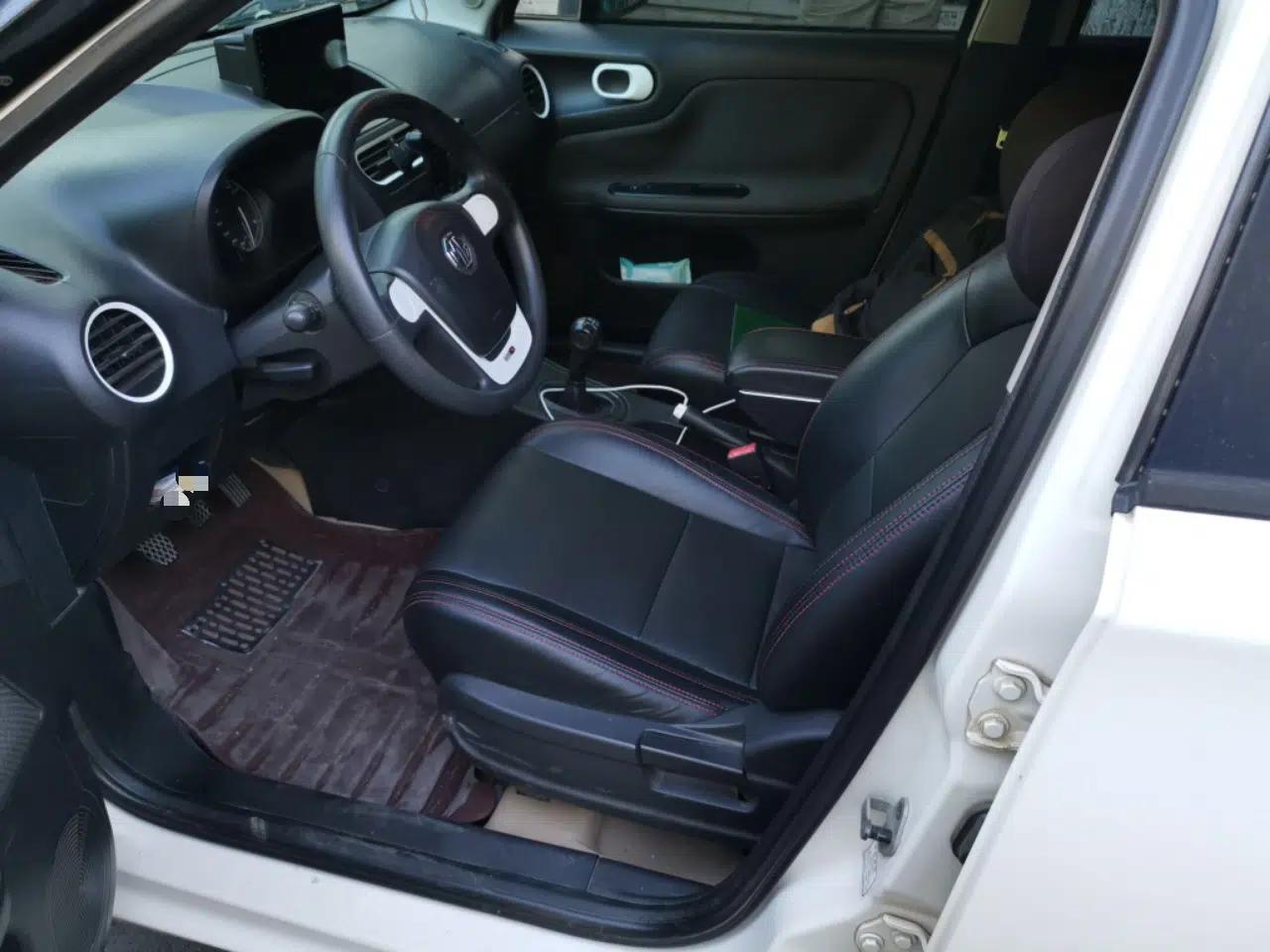 MG 3 2013 1.3L Manual Comfort Edition — миниатюра 15
