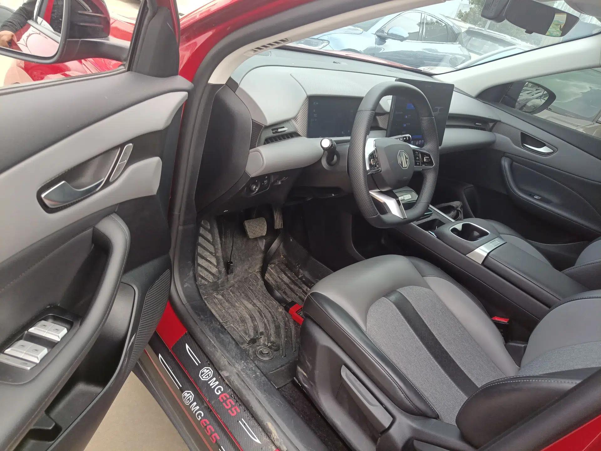 MG ES5 2025 425 Pro Rear-Drive Version — миниатюра 18