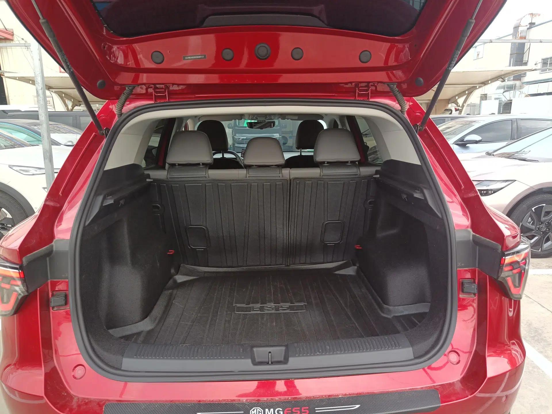 MG ES5 2025 425 Pro Rear-Drive Version — миниатюра 22