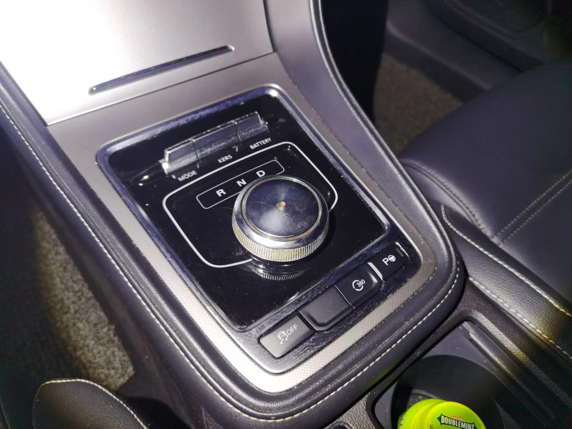 MG 6 New Energy 2018 45T E-DRIVE Intelligent Drive Hybrid PILOT Super Internet Edition — миниатюра 14
