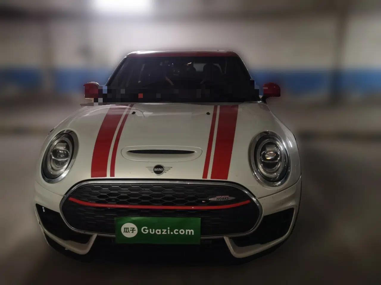 MINI JCW CLUBMAN 2020 Automatic 5-seater 2.0 — миниатюра 2
