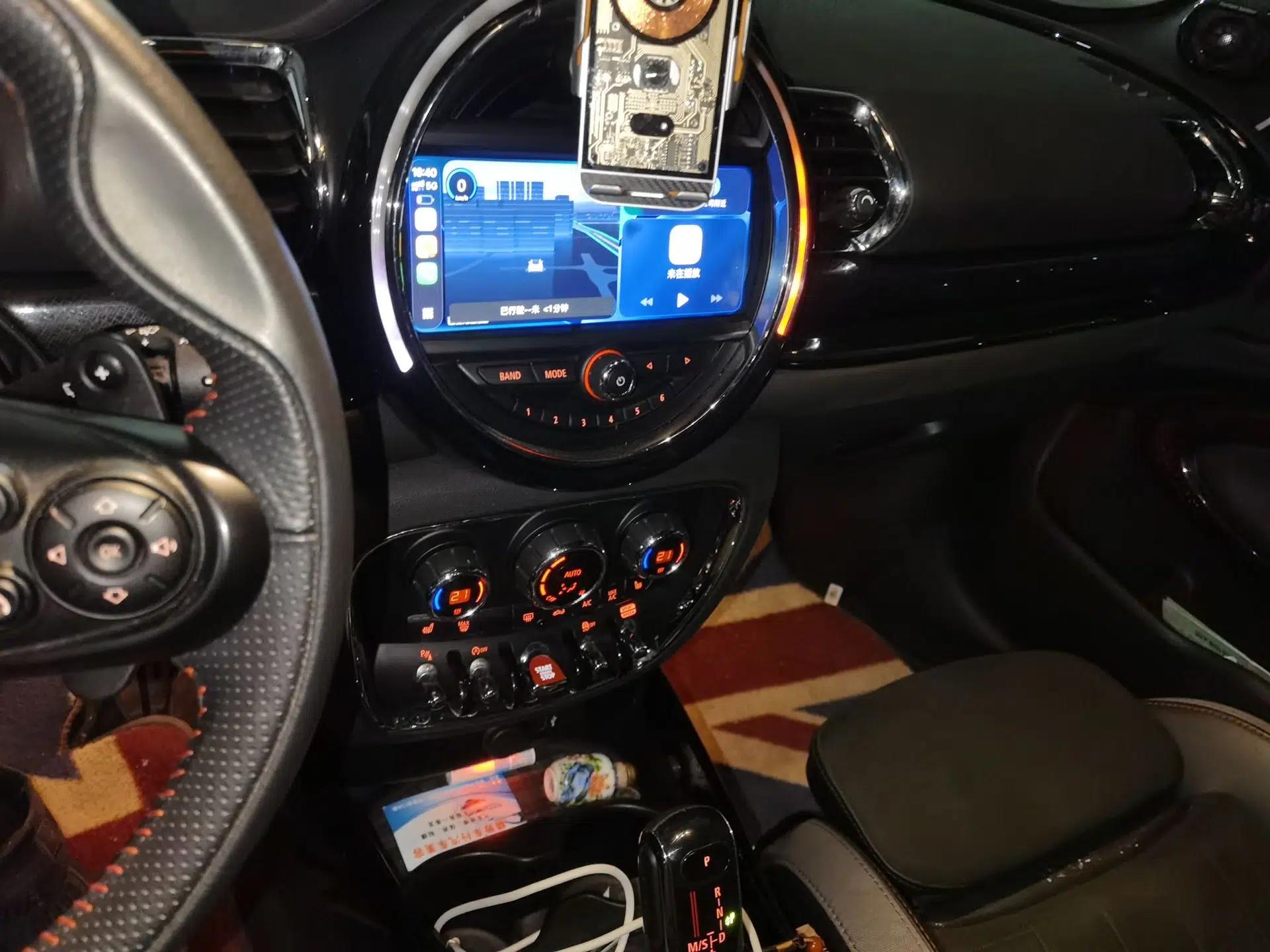 MINI JCW CLUBMAN 2020 Automatic 5-seater 2.0 — миниатюра 13