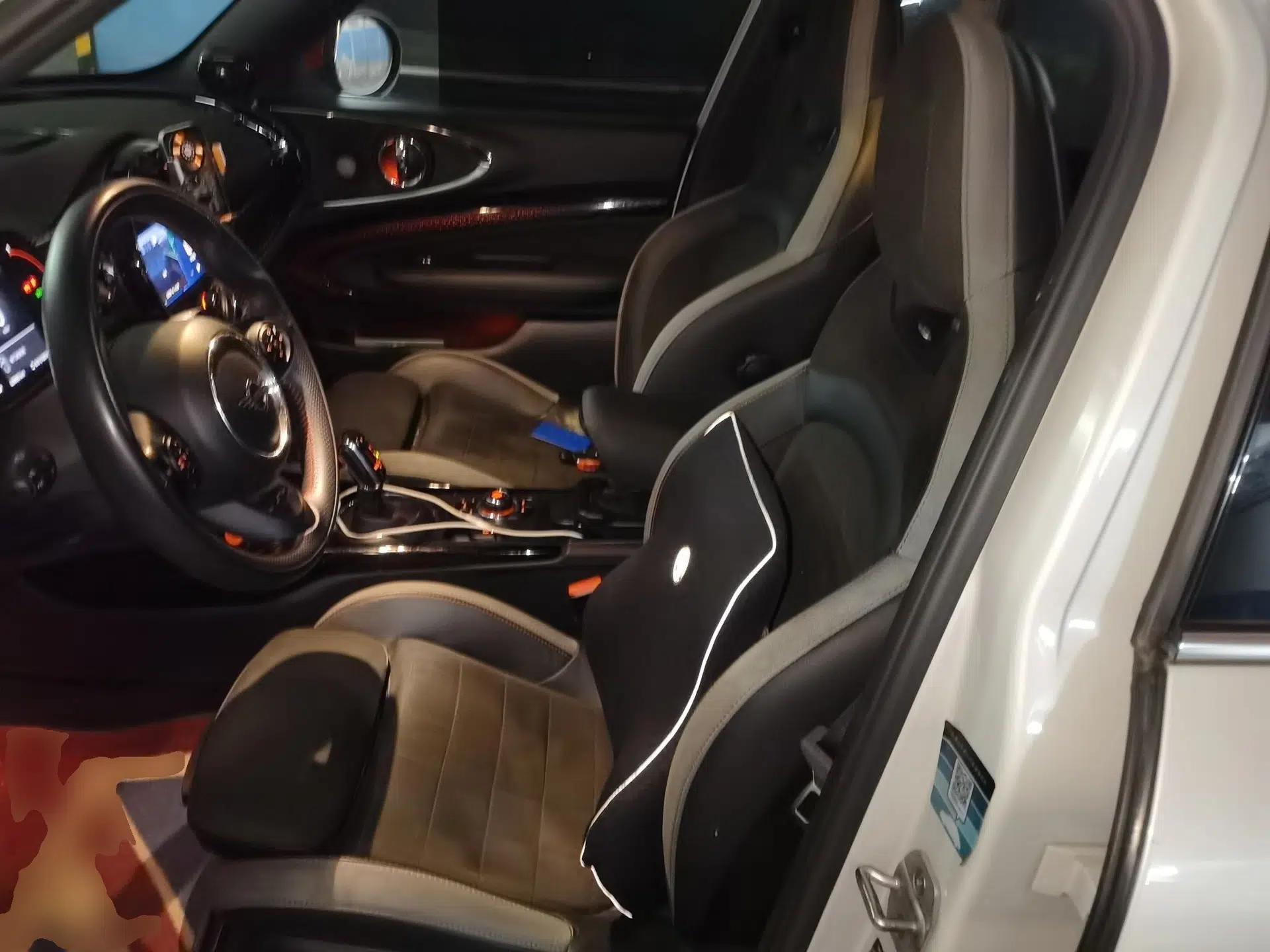 MINI JCW CLUBMAN 2020 Automatic 5-seater 2.0 — миниатюра 15