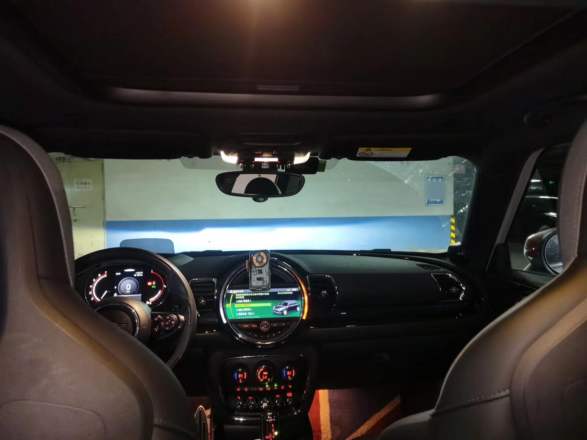 MINI JCW CLUBMAN 2020 Automatic 5-seater 2.0 — миниатюра 18