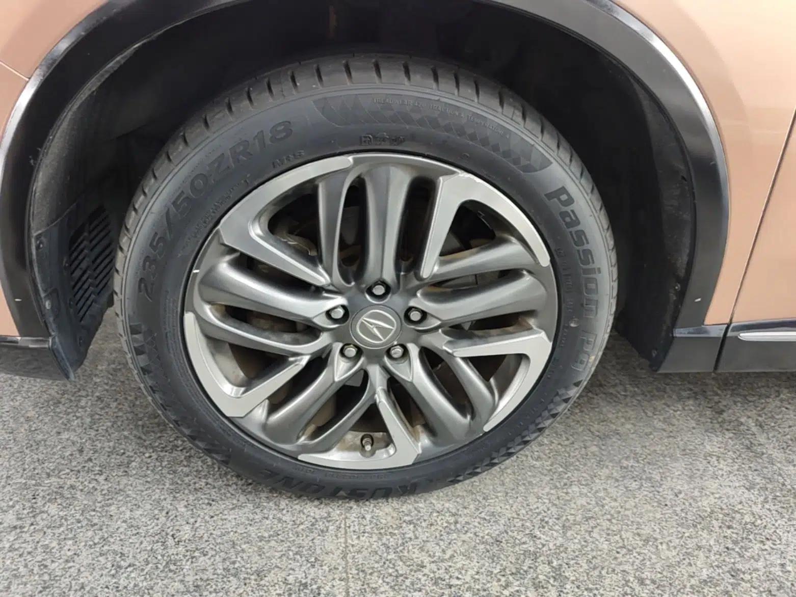Acura CDX 2016 1.5T Four-Wheel Drive Smart Edition — миниатюра 10