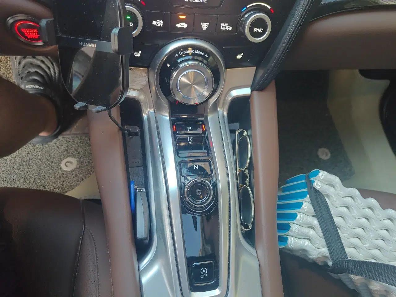 Acura CDX 2016 1.5T Two-Wheel Drive Deluxe Edition — миниатюра 14