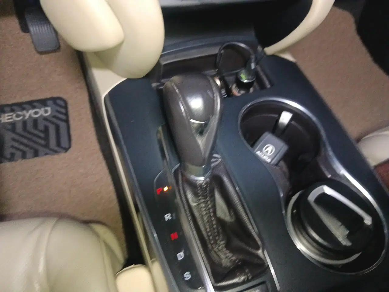 Acura MDX 2014 3.5L Elite Edition — миниатюра 14