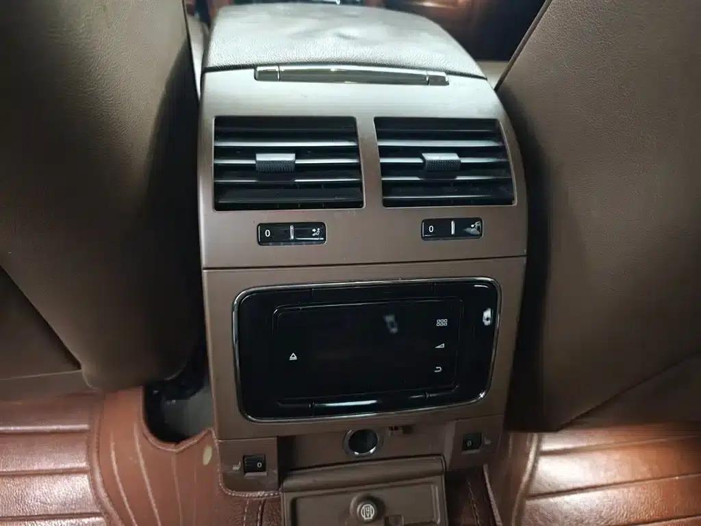 Phaeton 2014 3.0L Executive Edition — миниатюра 12