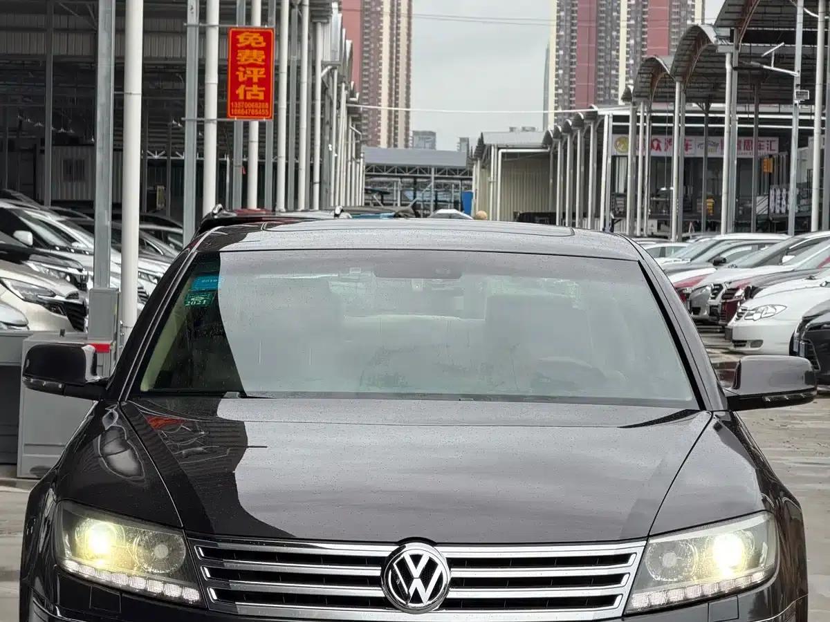 Phaeton 2012 3.0L Executive Edition — миниатюра 2