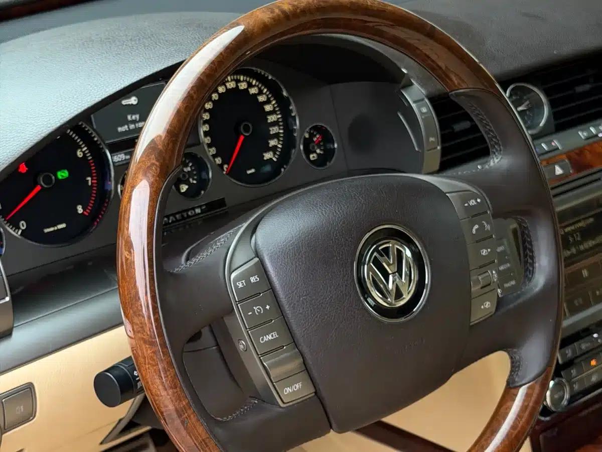 Phaeton 2012 3.0L Executive Edition — миниатюра 12