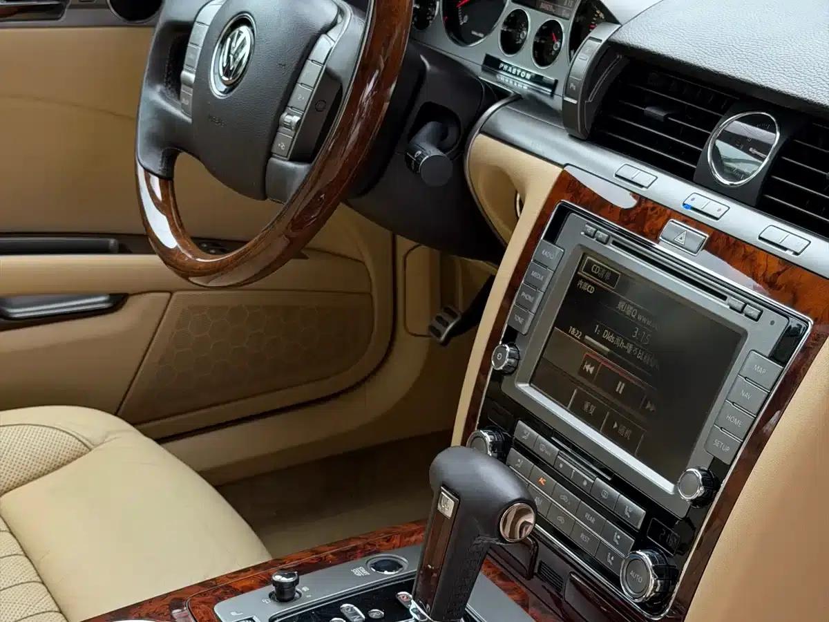 Phaeton 2012 3.0L Executive Edition — миниатюра 15