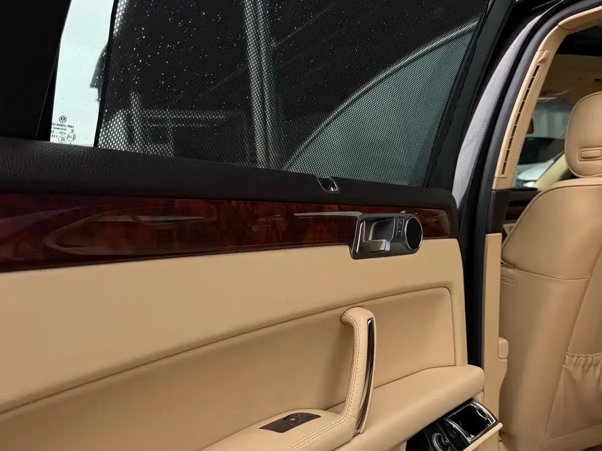 Phaeton 2012 3.0L Executive Edition — миниатюра 9