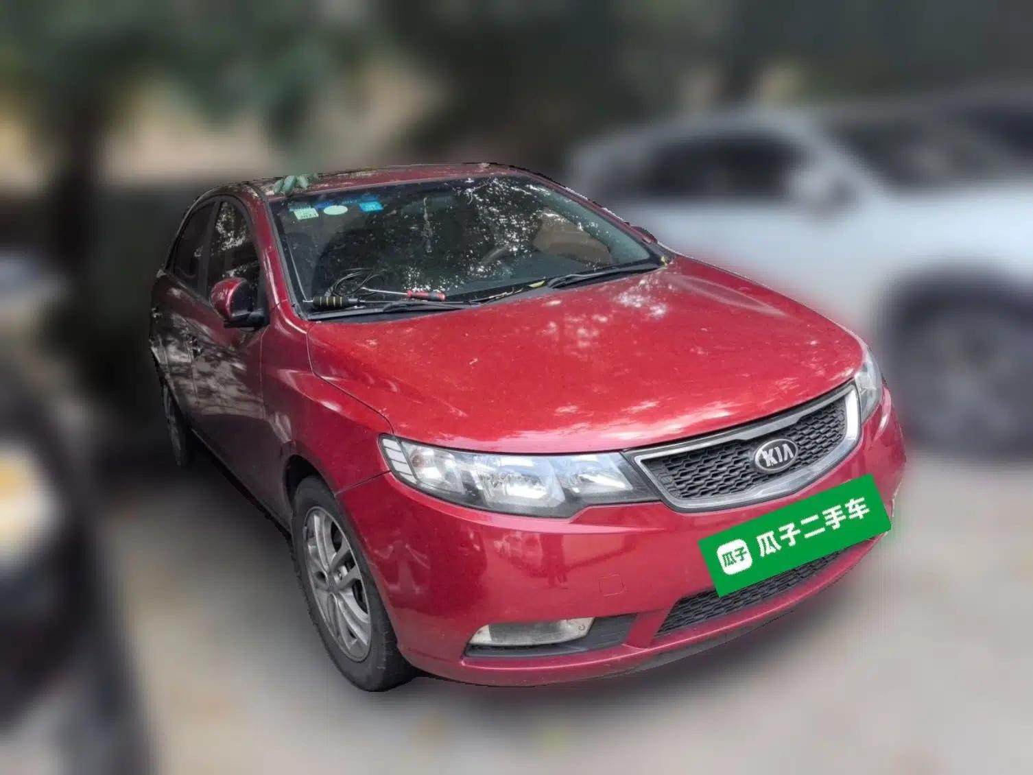 Kia Forte 2012 1.6L MT GLS Commemorative Edition — миниатюра 3