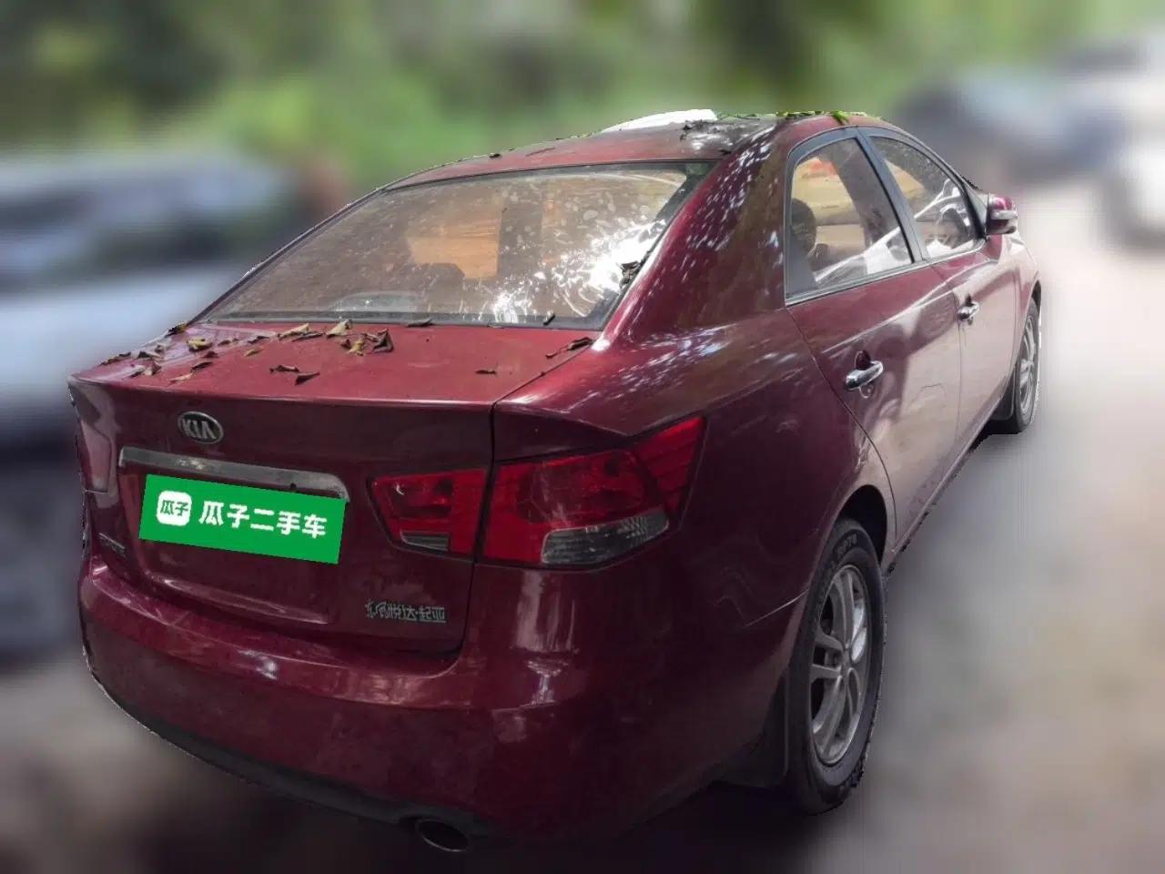 Kia Forte 2012 1.6L MT GLS Commemorative Edition — миниатюра 6