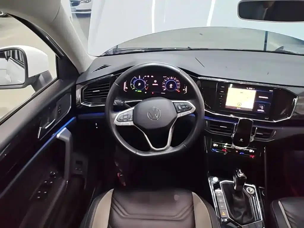 Tayron GTE 2020 1.4T Luxury Edition — миниатюра 11