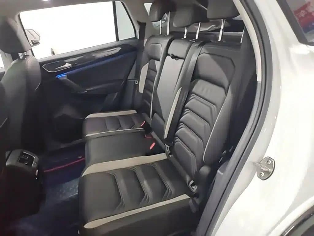 Tayron GTE 2020 1.4T Luxury Edition — миниатюра 17