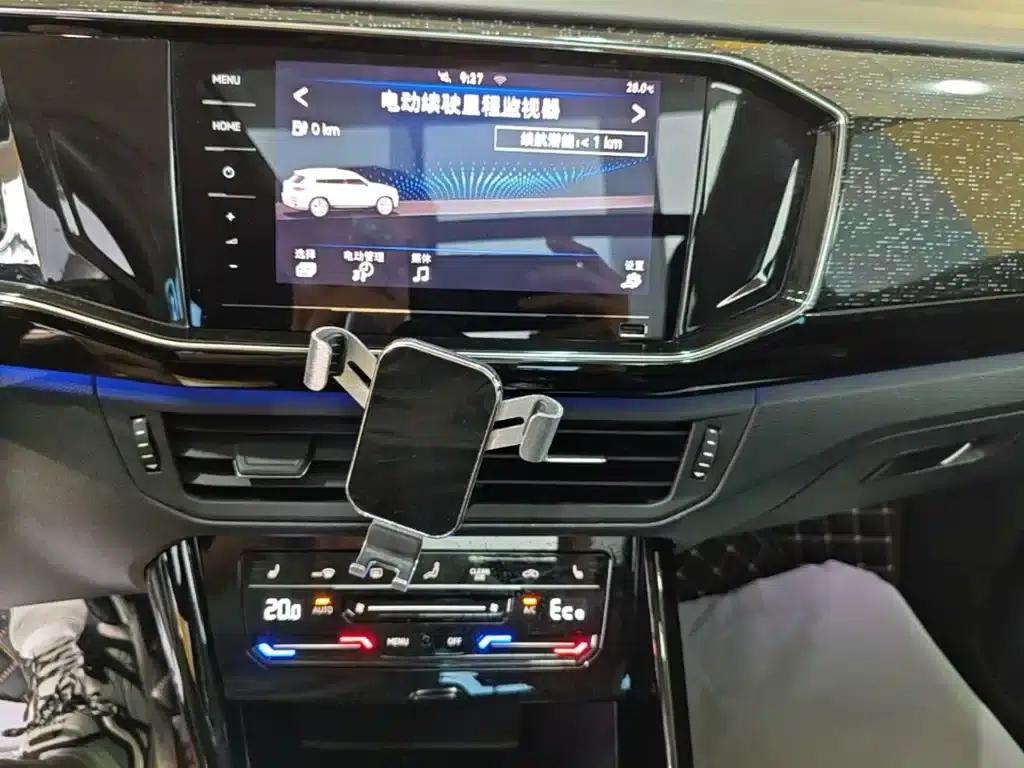 Tayron GTE 2020 1.4T Luxury Edition — миниатюра 13