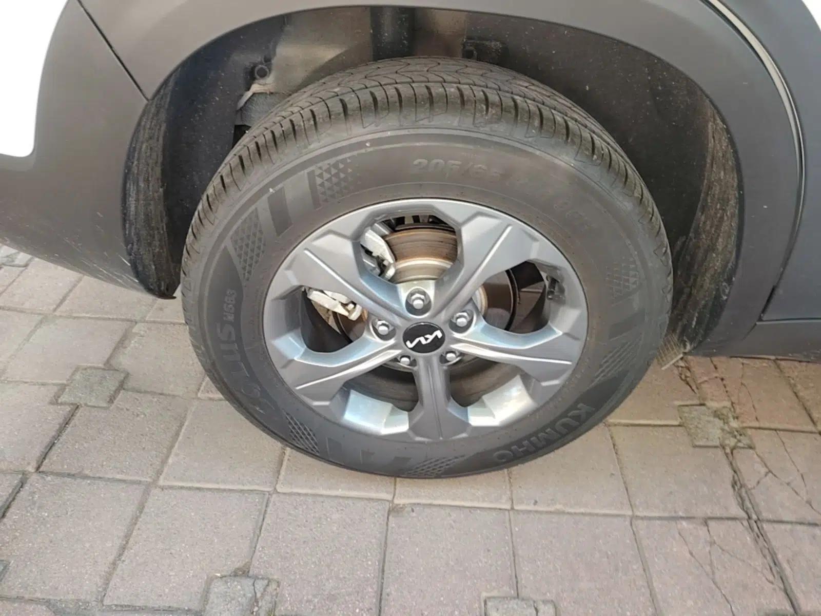 Kia Seltos 2023 1.5L CVT Comfort Edition — миниатюра 11