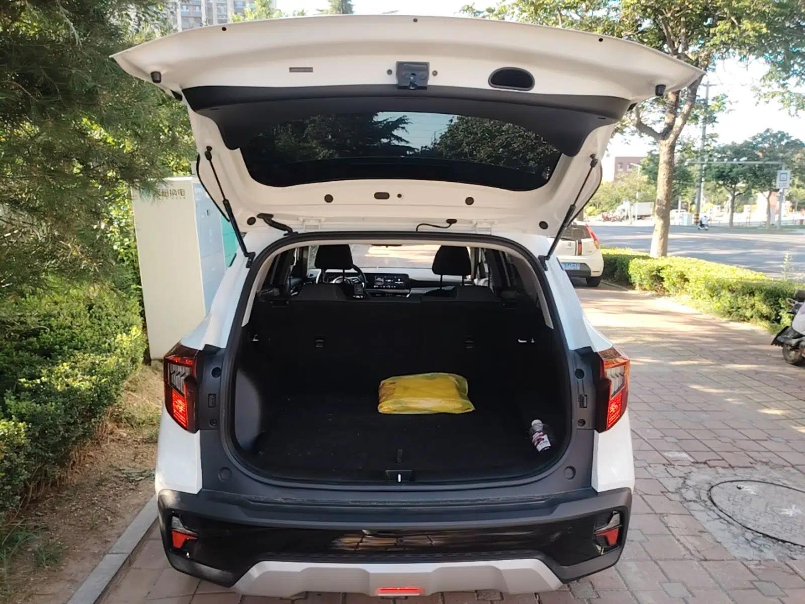 Kia Seltos 2023 1.5L CVT Comfort Edition — миниатюра 27