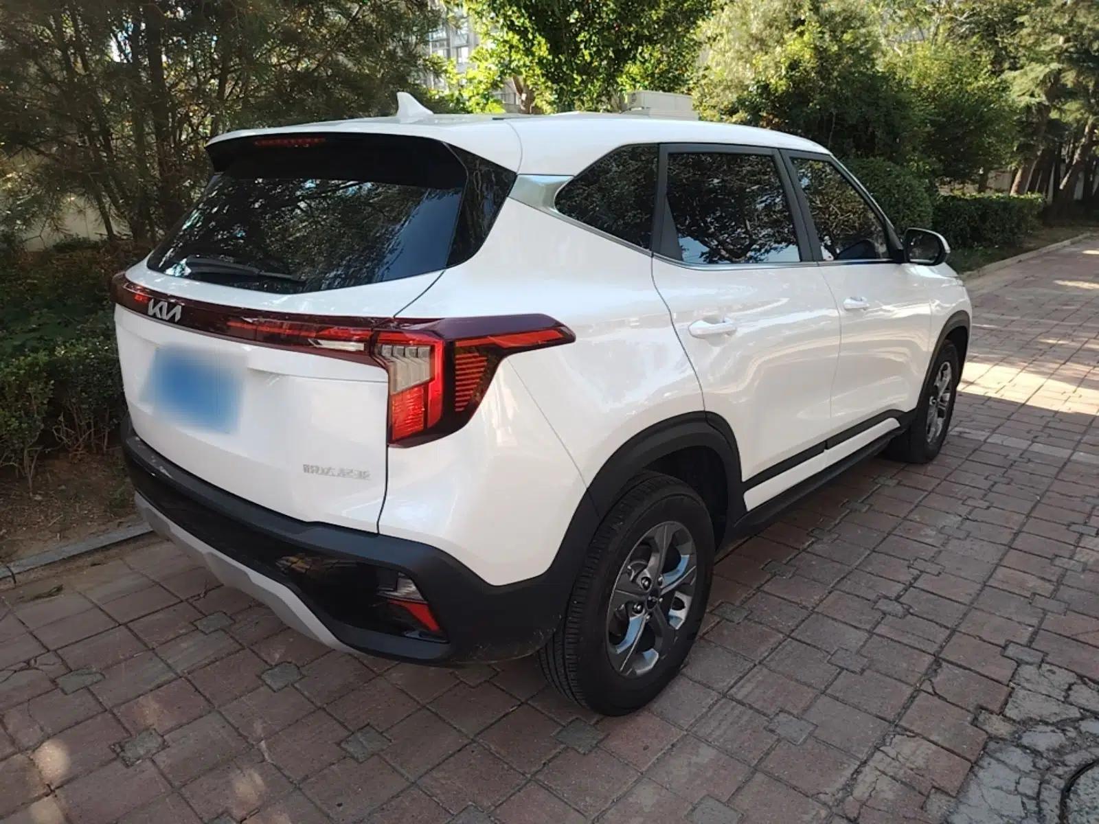 Kia Seltos 2023 1.5L CVT Comfort Edition — миниатюра 6