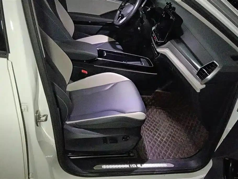 ID.6 CROZZ 2021 Standard Range PURE Edition — миниатюра 8