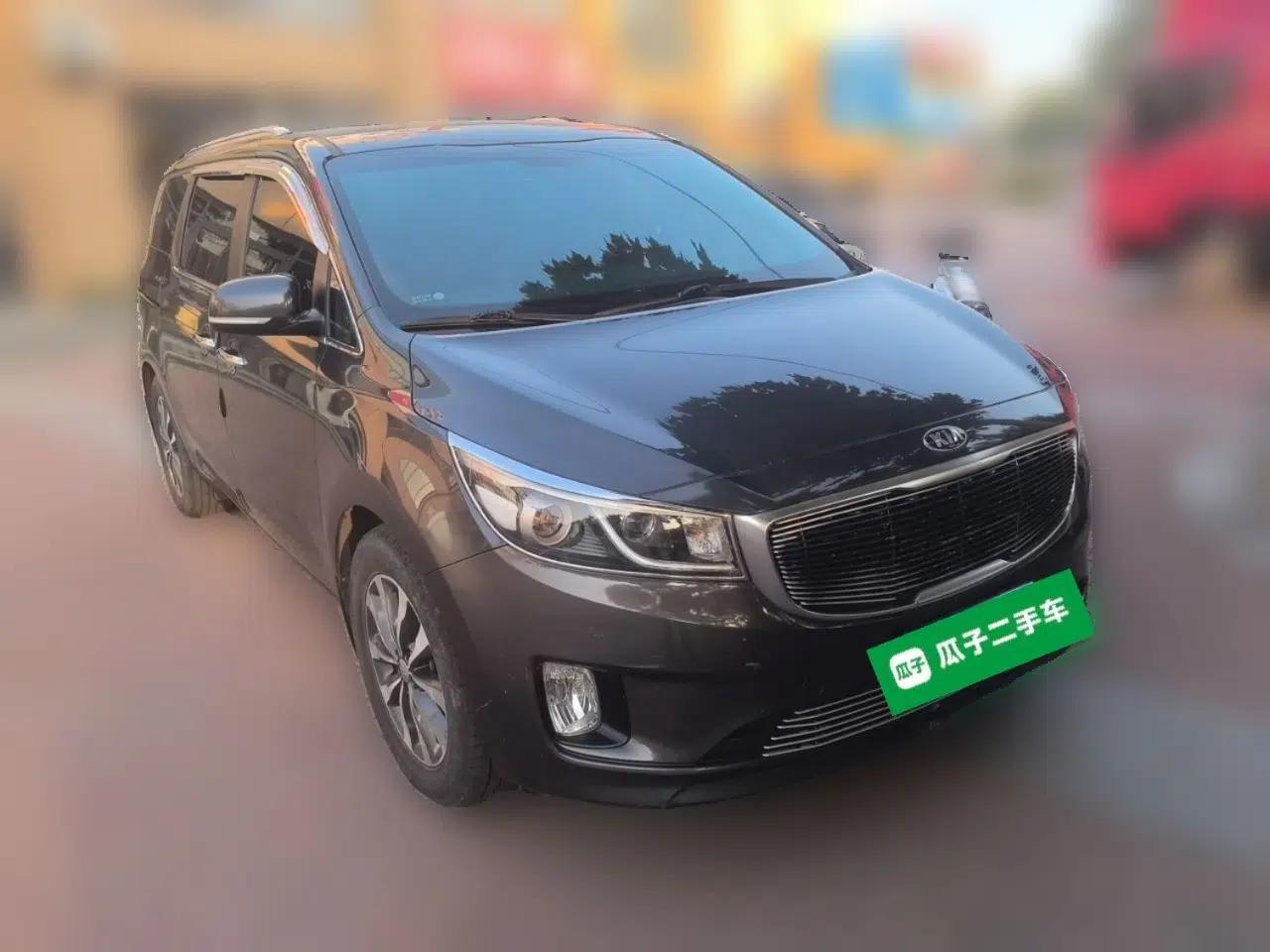 Kia Carnival 2015 2.2T Comfort Edition China IV Standard — миниатюра 3