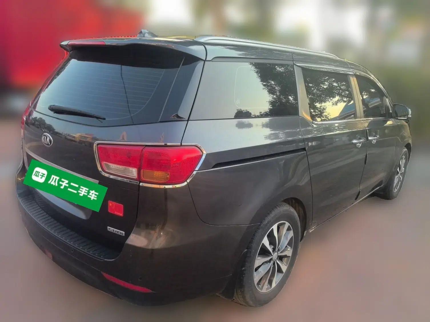 Kia Carnival 2015 2.2T Comfort Edition China IV Standard — миниатюра 6