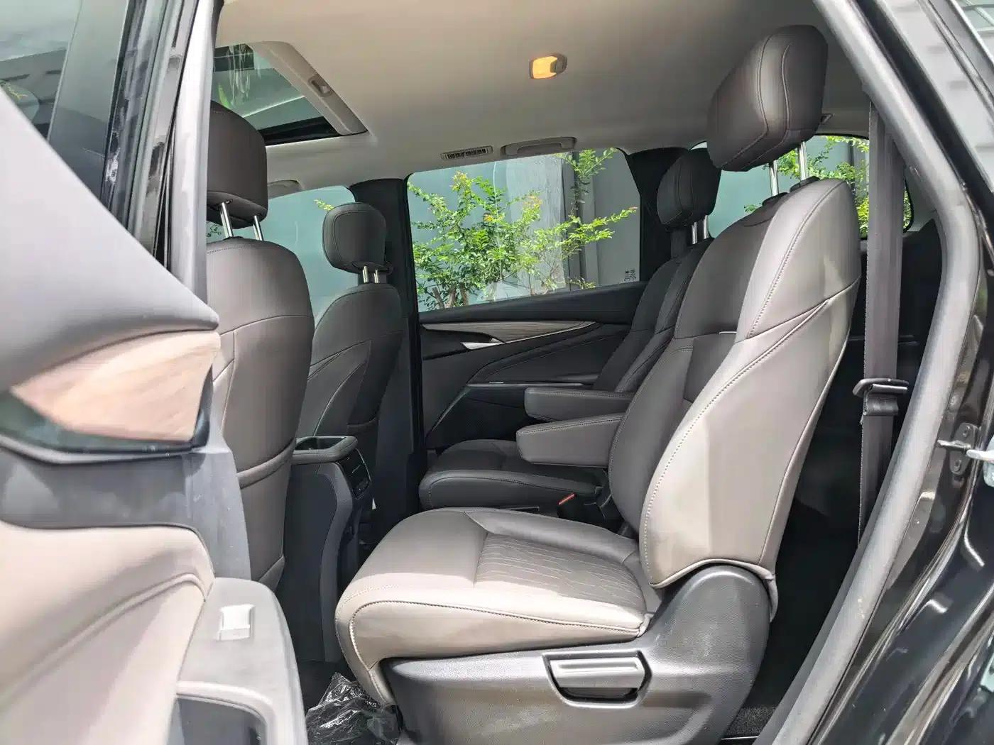 Maxus G50 Plug-in Hybrid 2025 Navigator Edition — миниатюра 12