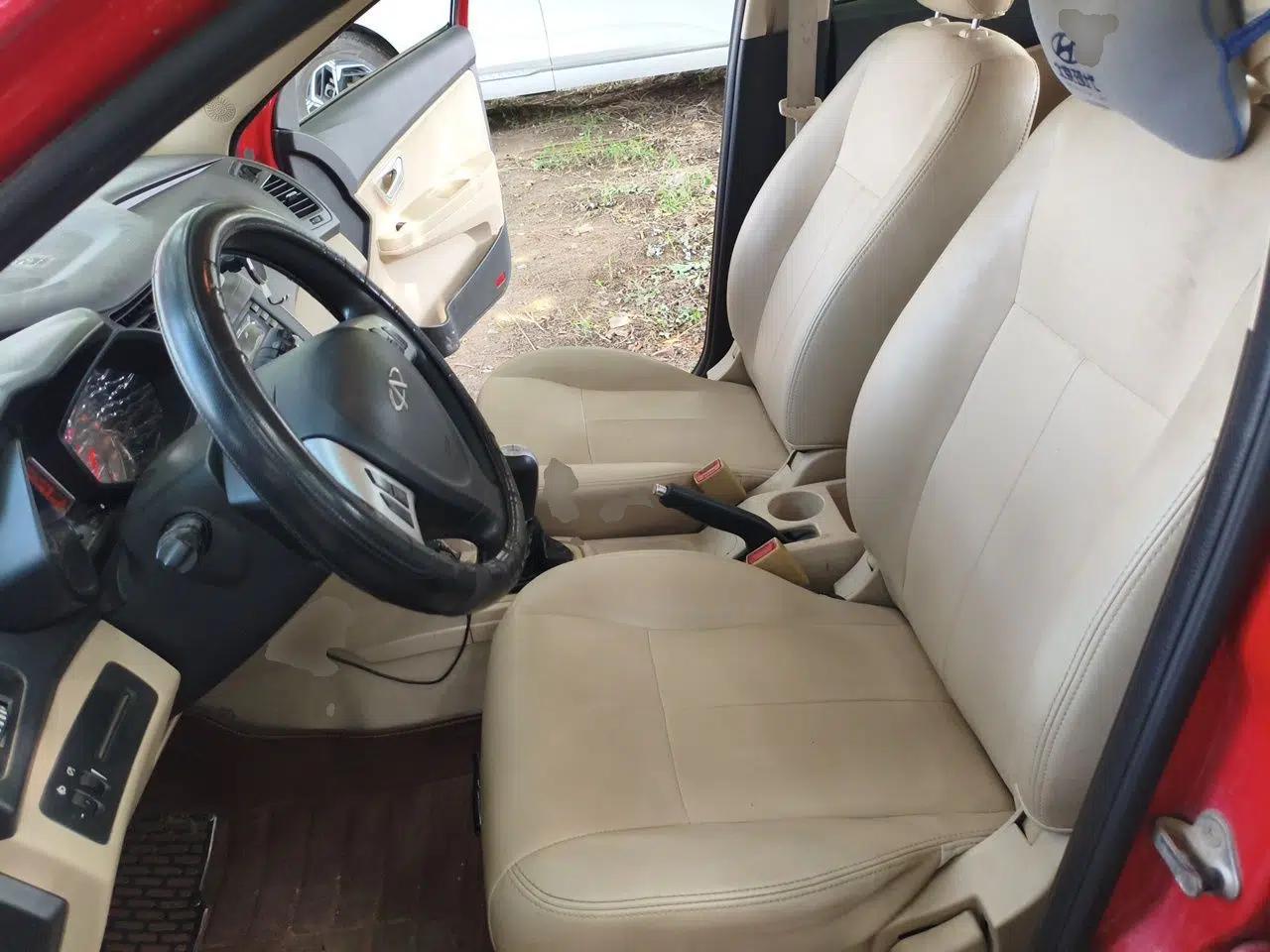 Chery Fengyun 2 2014 Hatchback 1.5L Manual New Youth Edition — миниатюра 15