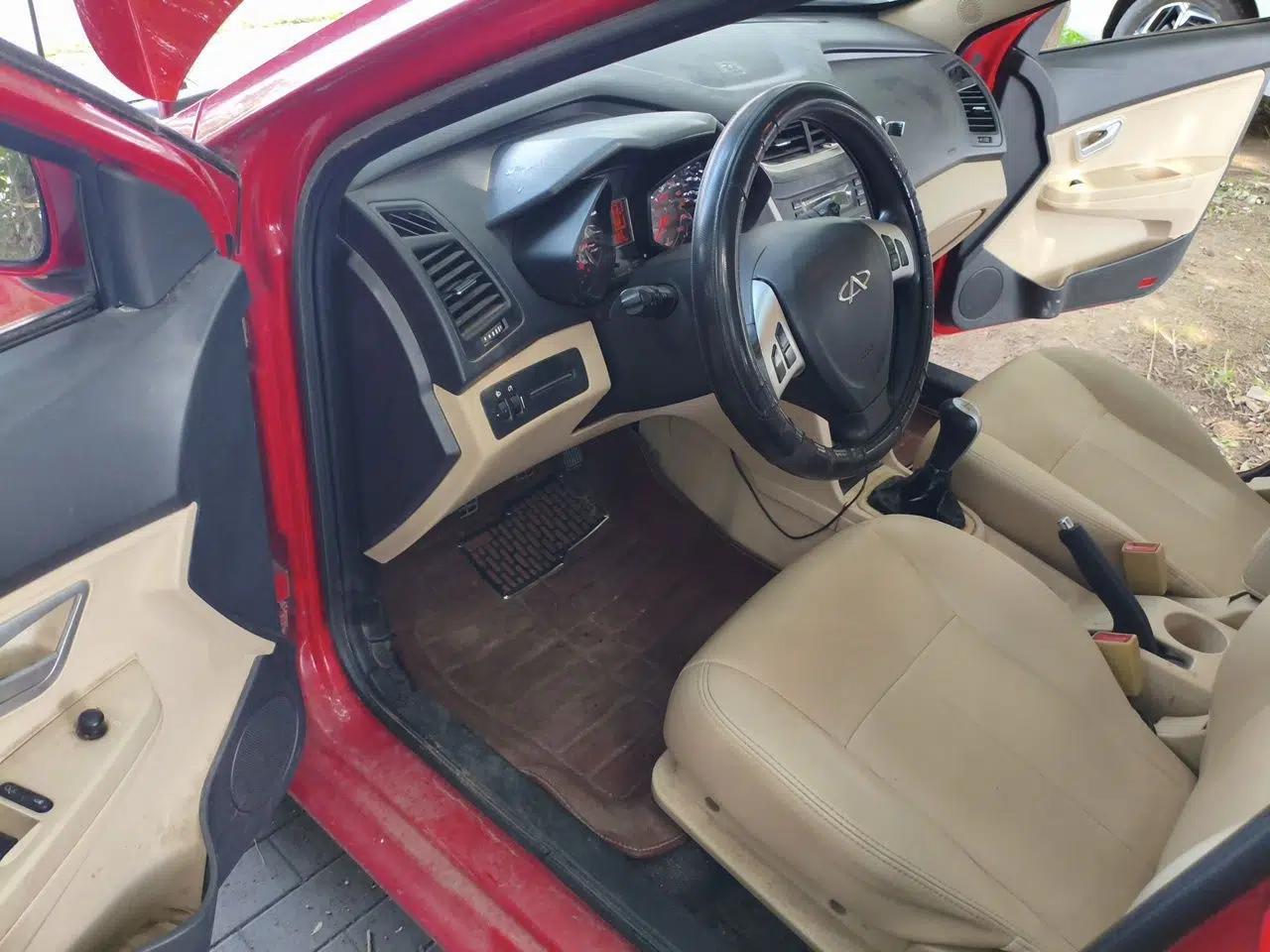 Chery Fengyun 2 2014 Hatchback 1.5L Manual New Youth Edition — миниатюра 16