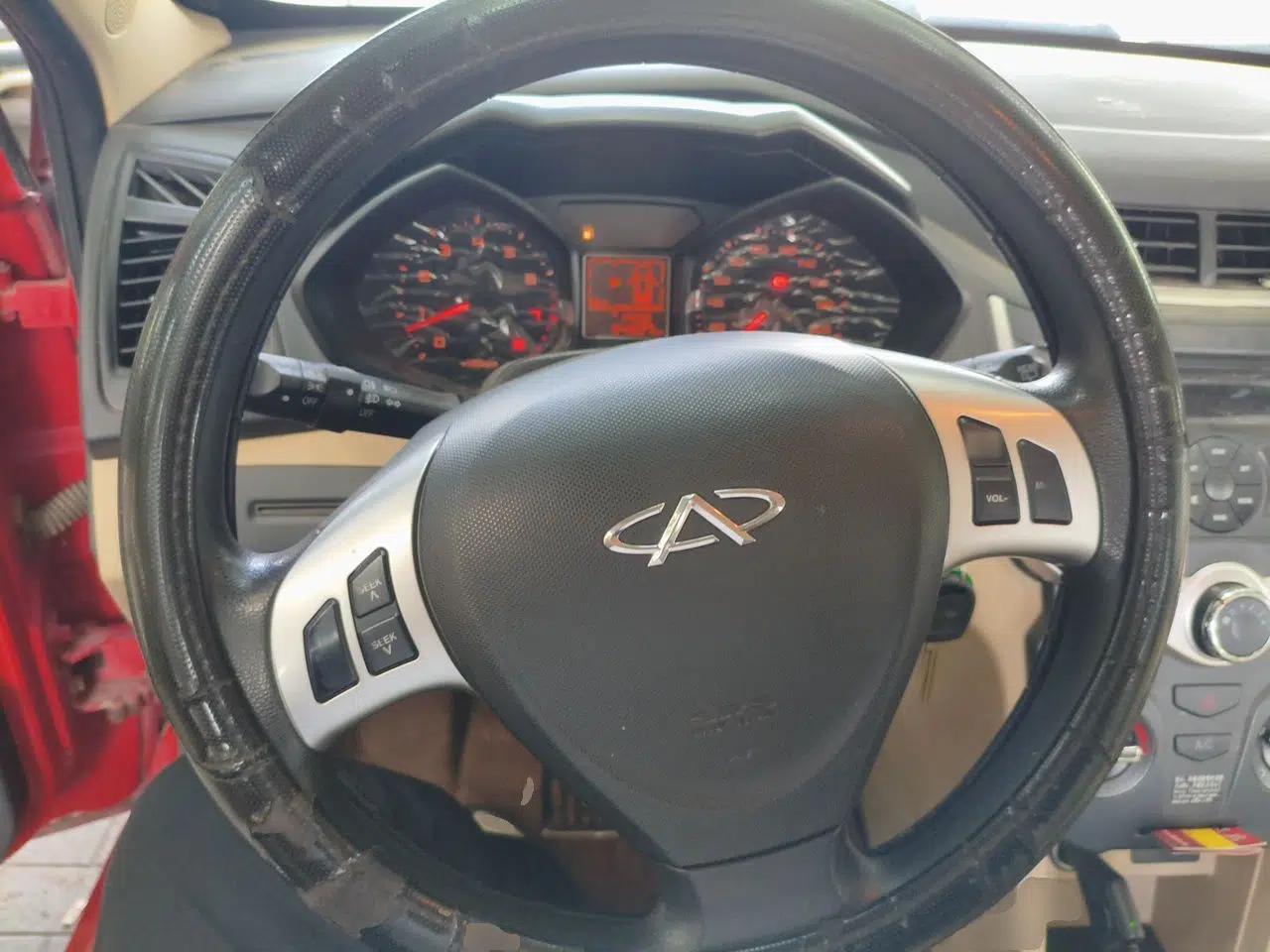 Chery Fengyun 2 2014 Hatchback 1.5L Manual New Youth Edition — миниатюра 10