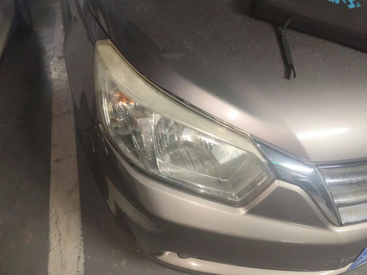 Venucia D50 2013 1.6L Manual Luxury Edition — миниатюра 7
