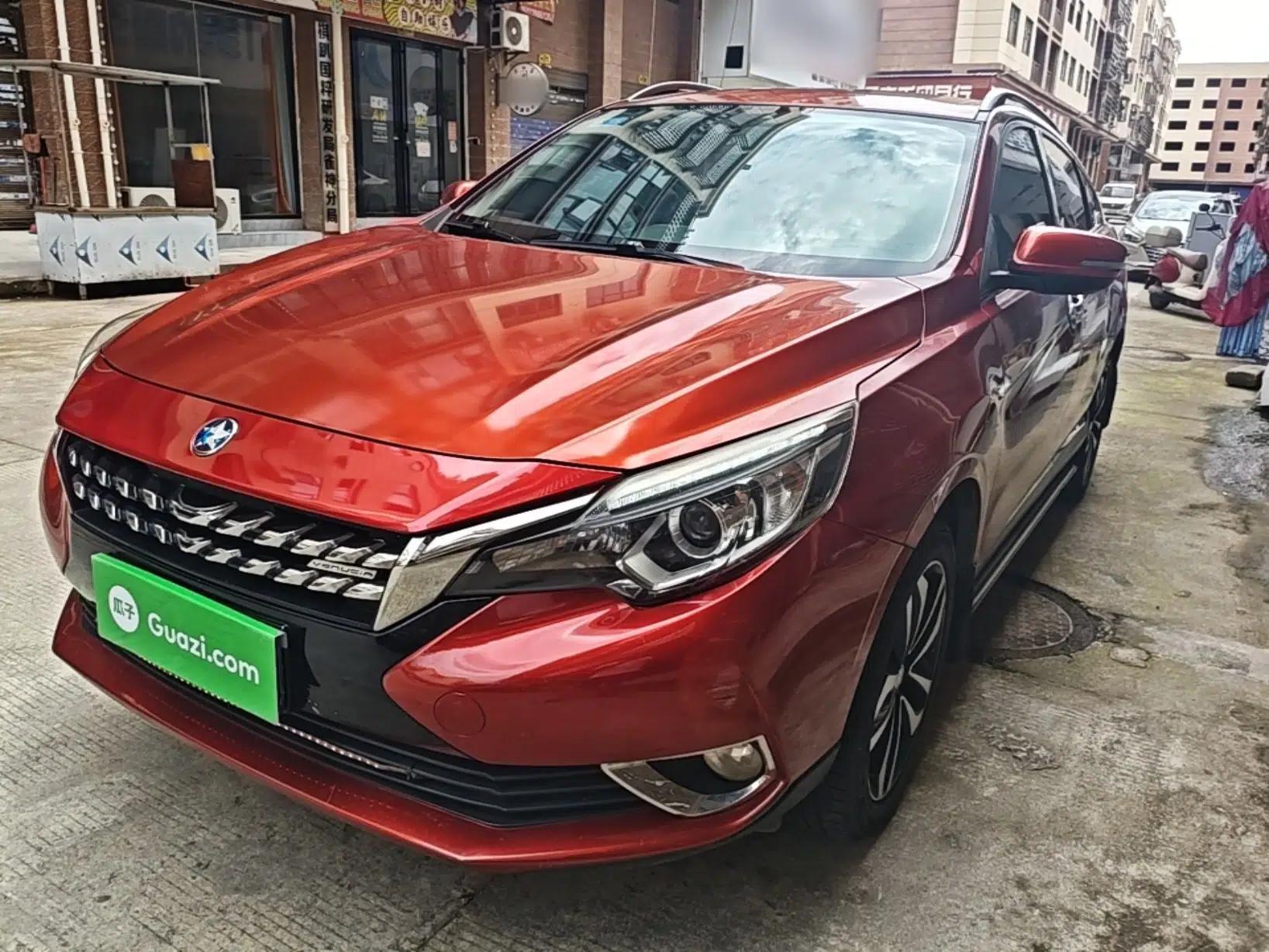 Venucia T90 2017 2.0L CVT Smart Edition — миниатюра 1