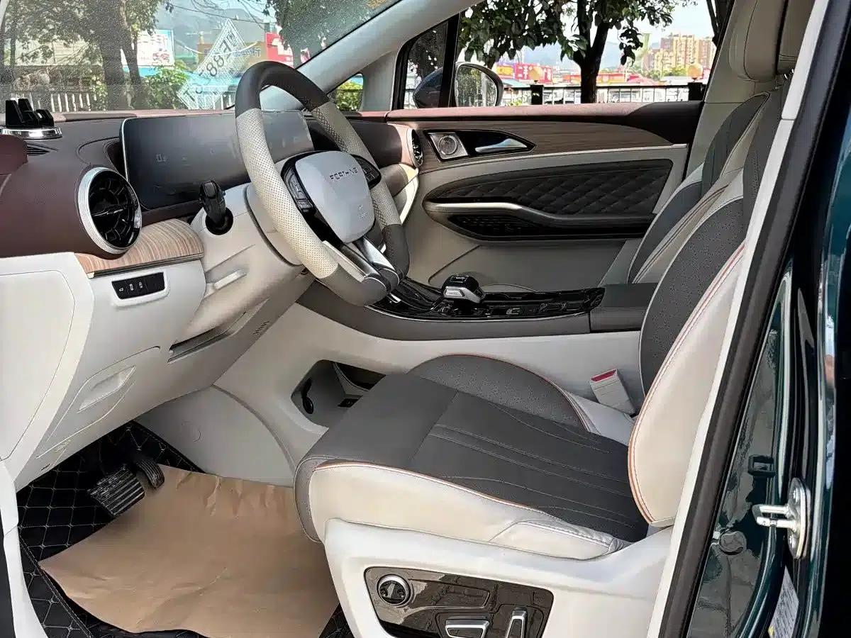 Fengxing Yacht 2022 1.5T DCT Wave Chaser Edition — миниатюра 4