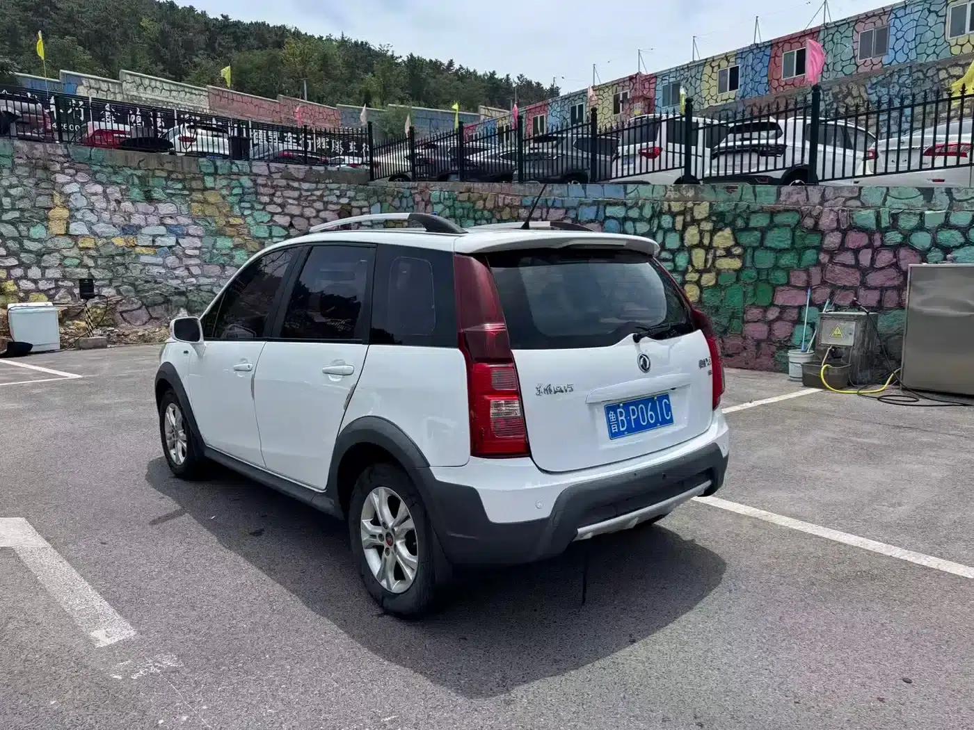 Jingyi X3 2016 1.5L Comfort Model — миниатюра 6