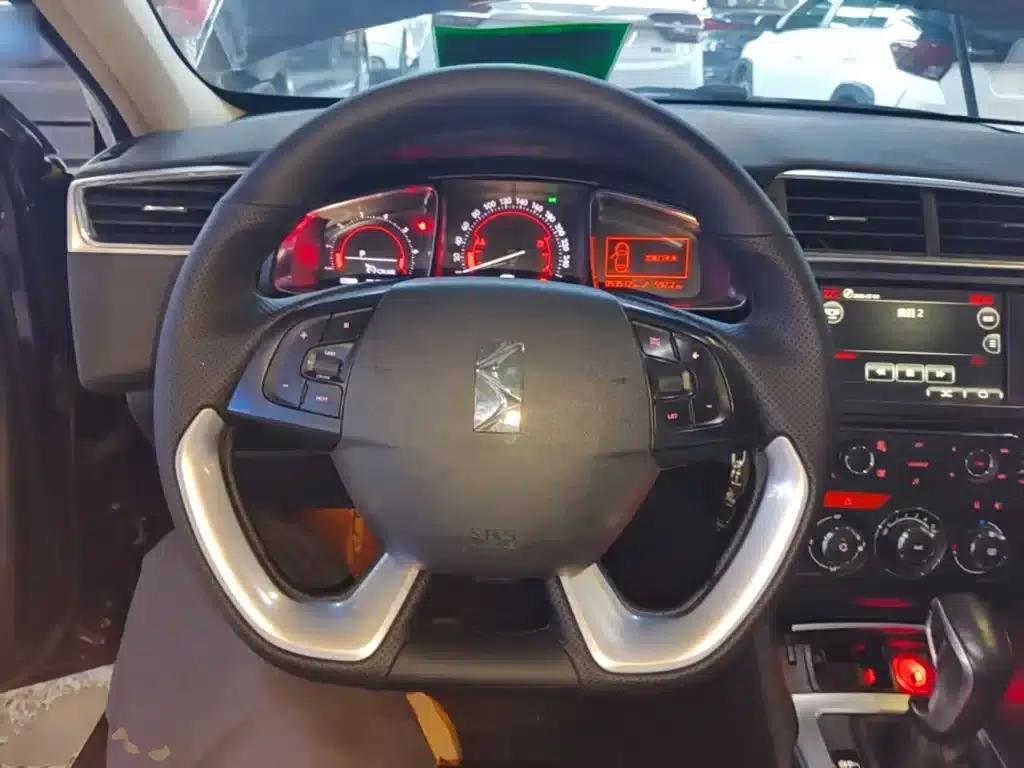 DS 6 2016 1.6T Elegant Edition THP160 — миниатюра 11