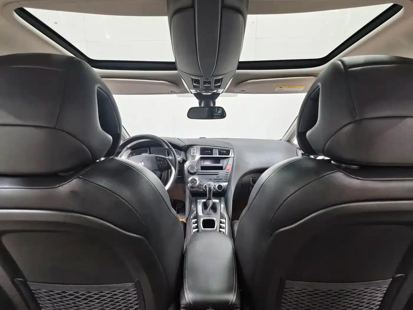 DS 5 2014 1.6T Elegant Edition THP160 — миниатюра 10