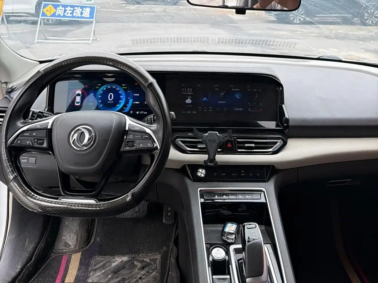 Dongfeng Fengshen E70 2020 500 Super Enjoy Edition — миниатюра 9