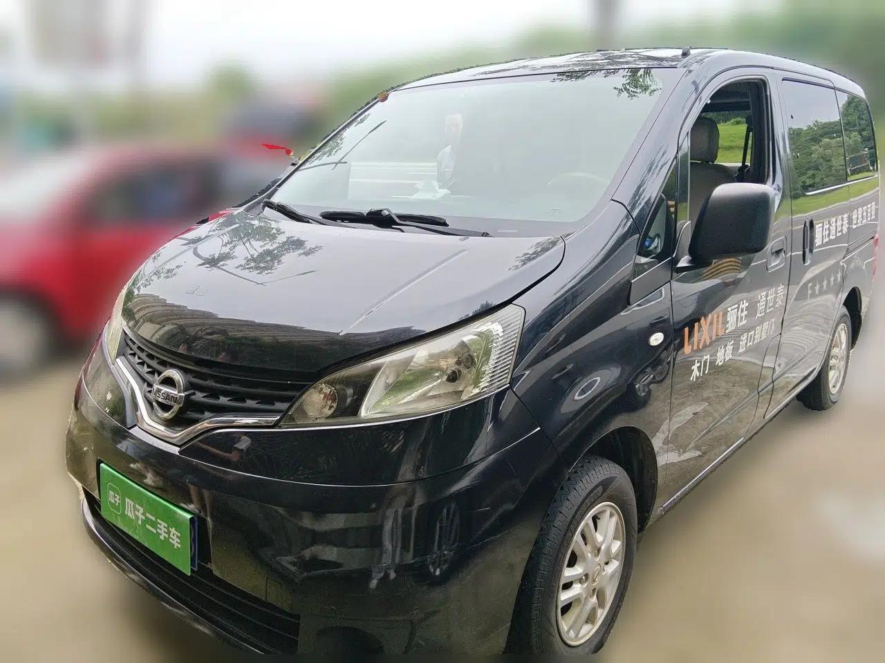 Nissan NV200 2013 1.6L Luxury Model China IV Standard — миниатюра 1