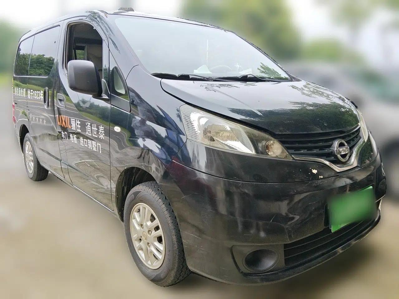 Nissan NV200 2013 1.6L Luxury Model China IV Standard — миниатюра 3