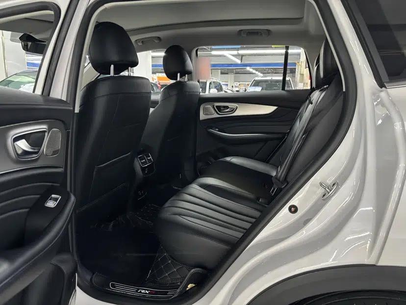 Roewe RX5 MAX 2019 300TGI Automatic Smart Cabin Luxury Edition — миниатюра 14
