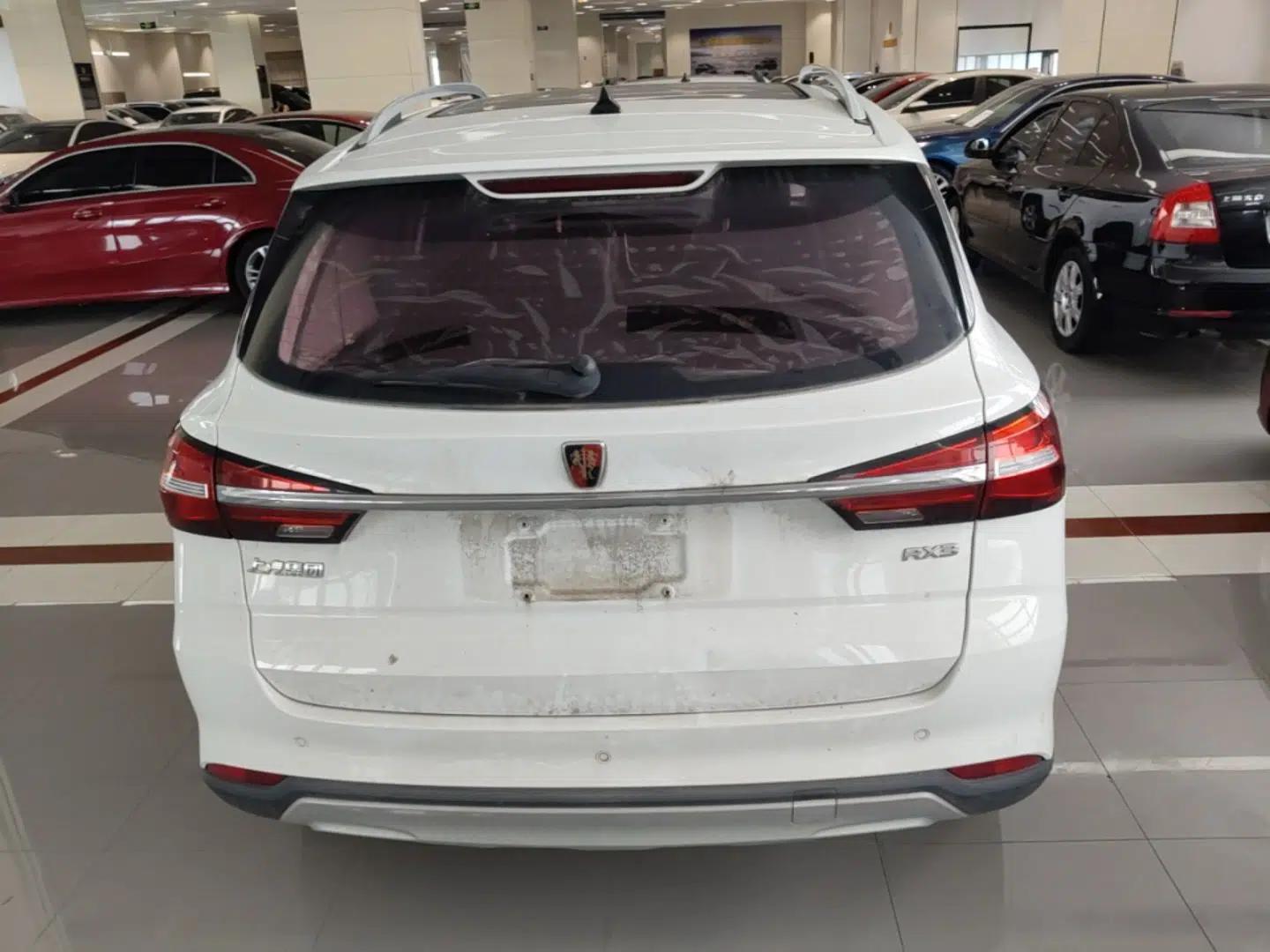 Roewe RX3 2018 1.6L Manual Flagship Edition — миниатюра 5