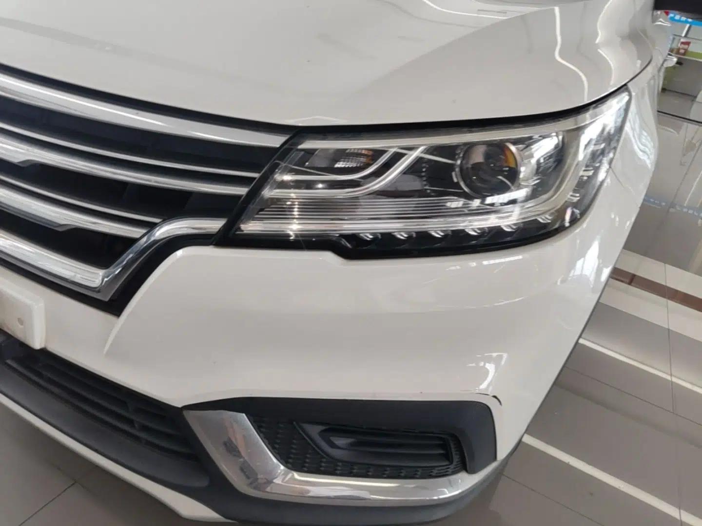 Roewe RX3 2018 1.6L Manual Flagship Edition — миниатюра 8