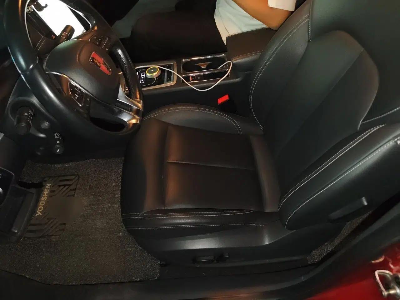 Roewe i6 New Energy 2017 45T Hybrid Connect & Smart Enjoyment Edition — миниатюра 15