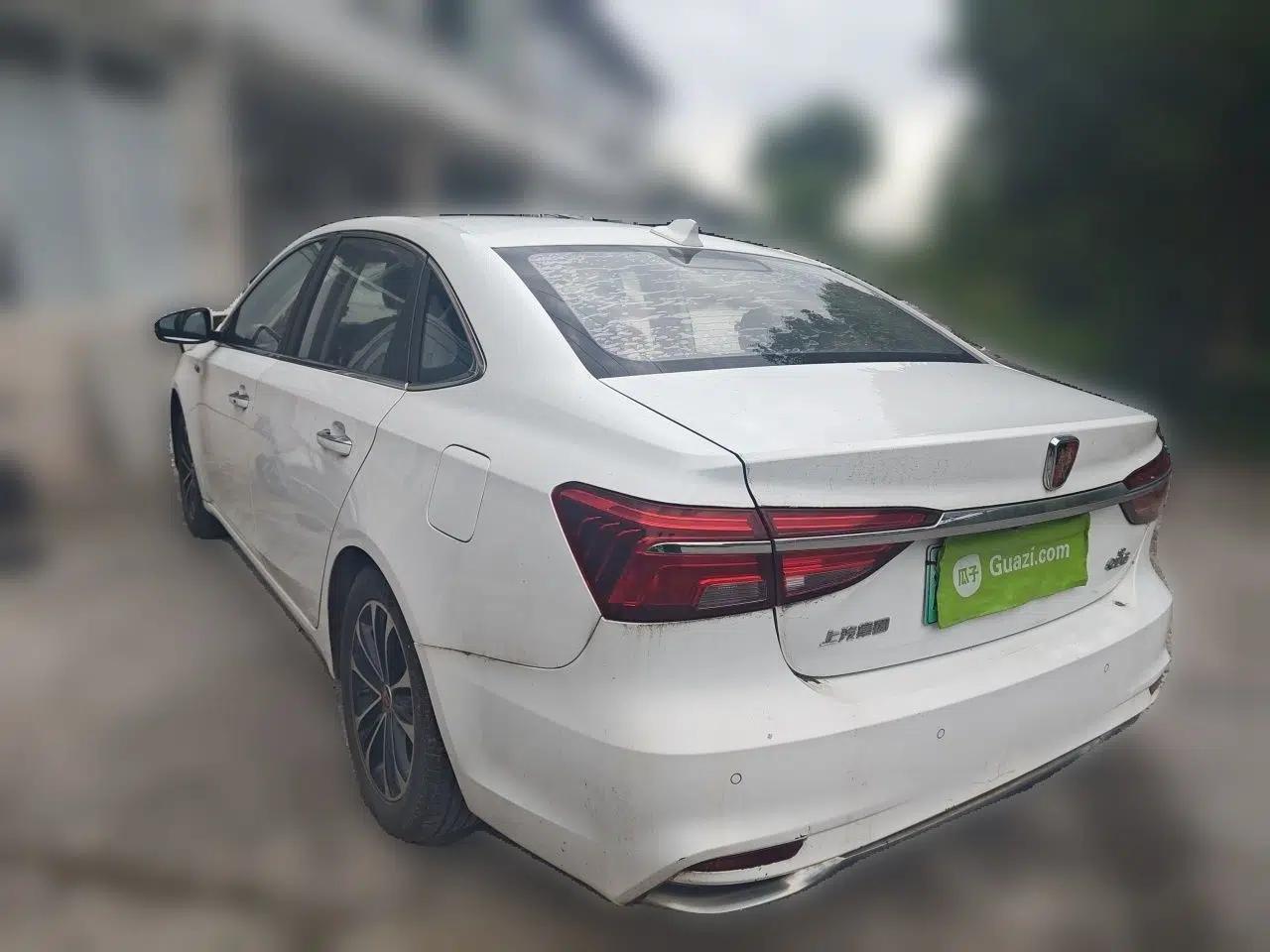 Roewe i6 New Energy 2019 PLUS 50T 4G Connected Glory Luxury Edition — миниатюра 4
