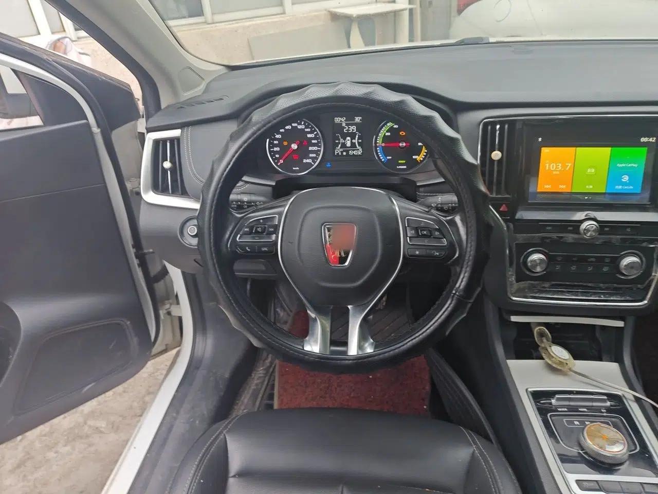 Roewe i6 New Energy 2019 PLUS 50T 4G Connected Glory Luxury Edition — миниатюра 10