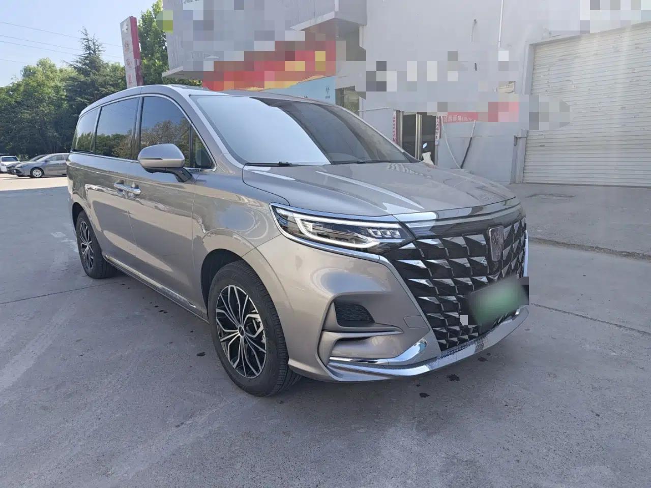 Roewe iMAX8 New Energy 2025 1.5T DMH Lu Zun Deluxe Edition — миниатюра 2